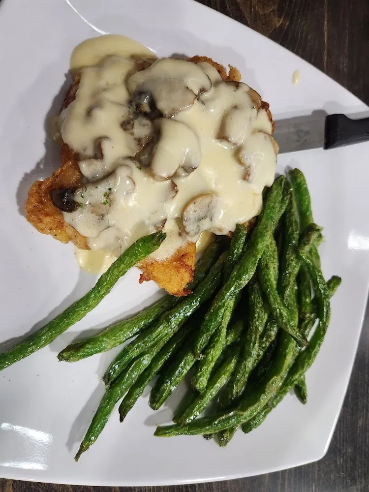 Windmill Chicken Breast with Green Beans